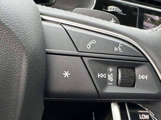 Used 2026 Audi Q8 Premium w/ Convenience Plus Package AWD/4WD image 32