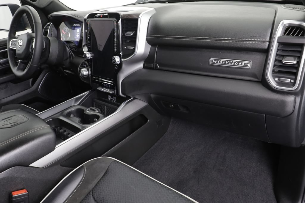 Used 2025 RAM 1500 Laramie w/ Sport Appearance Package AWD/4WD image 21