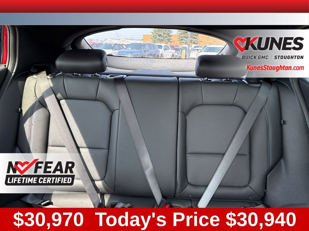 New 2026 Buick Envista Sport Touring image 35