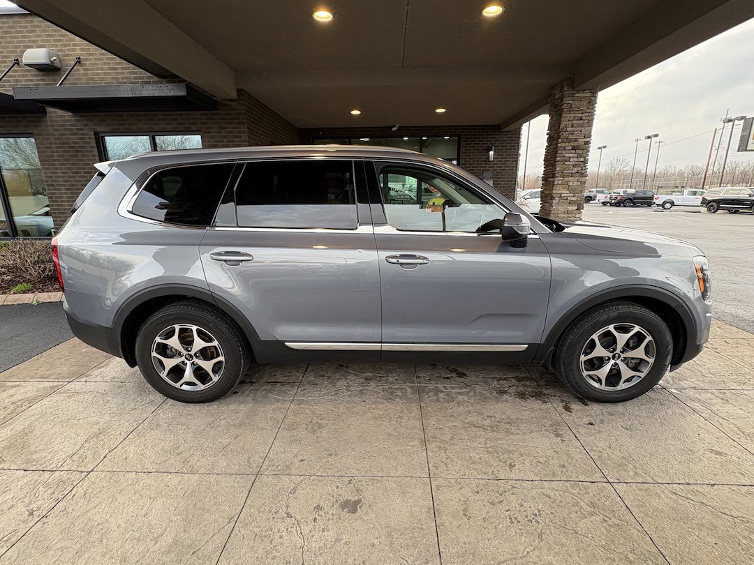 Used 2020 Kia Telluride EX image 5