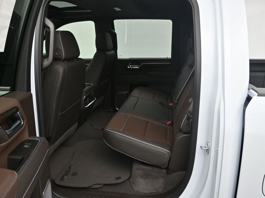 New 2026 GMC Sierra 3500 Denali w/ Technology Package image 23