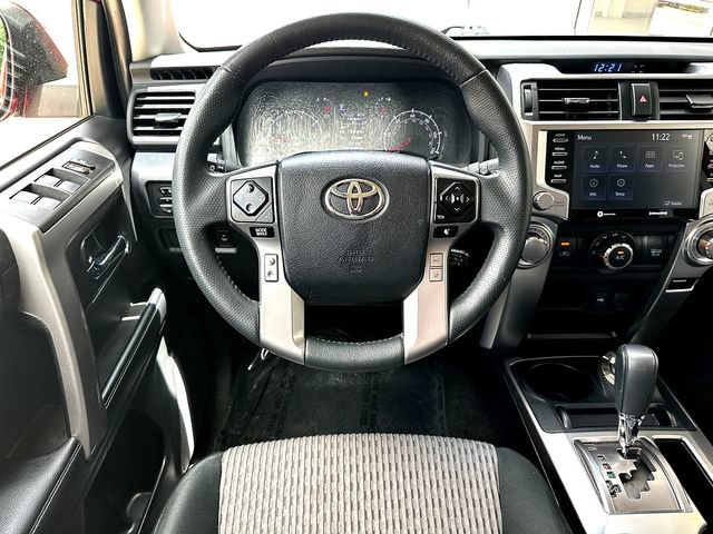 Used 2024 Toyota 4Runner SR5 AWD/4WD image 20