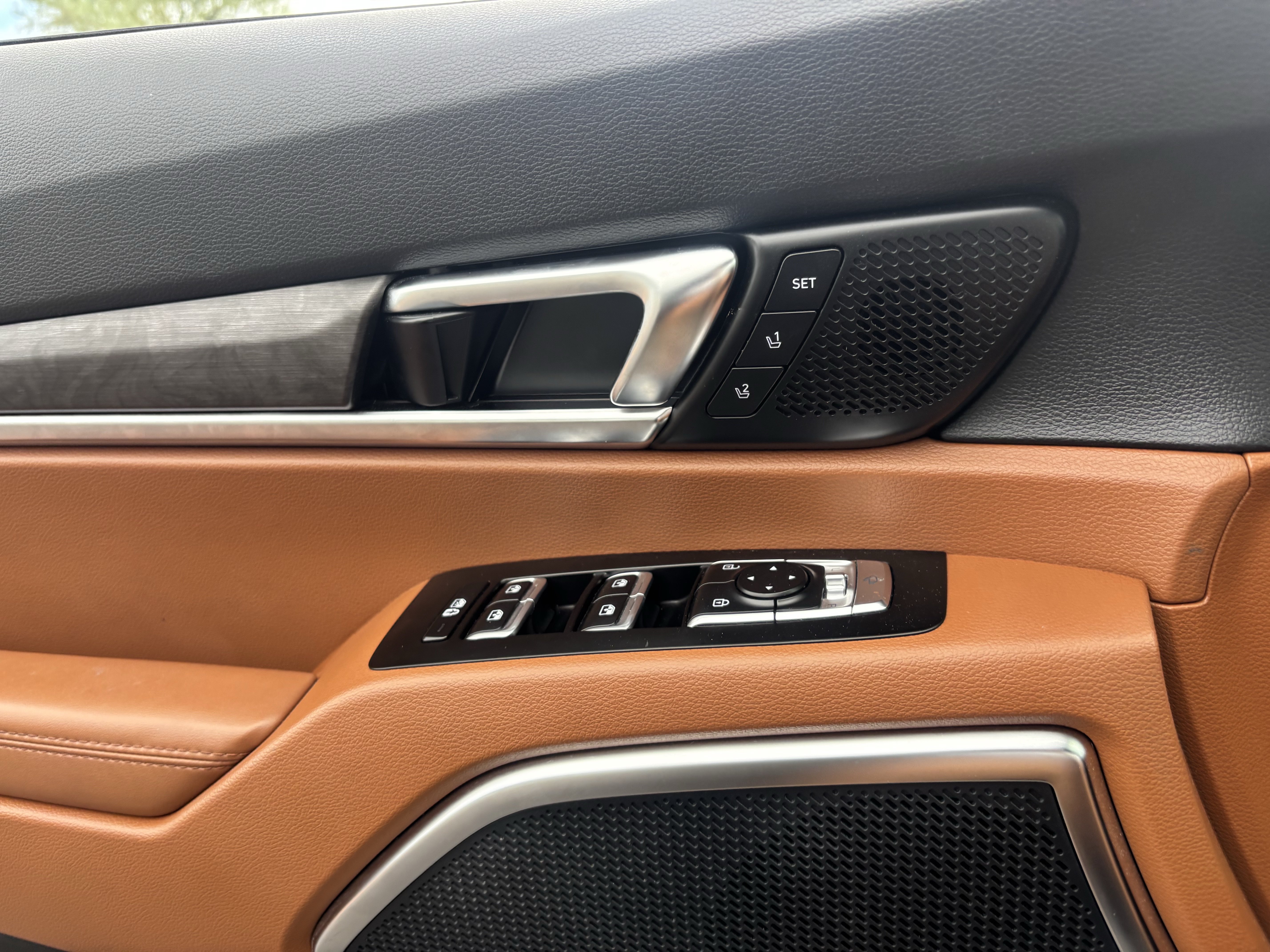 Certified 2025 Kia Telluride SX X-Line AWD/4WD image 19