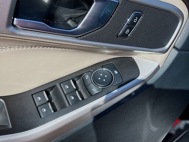 Used 2024 Ford Explorer XLT w/ Equipment Group 202A image 22