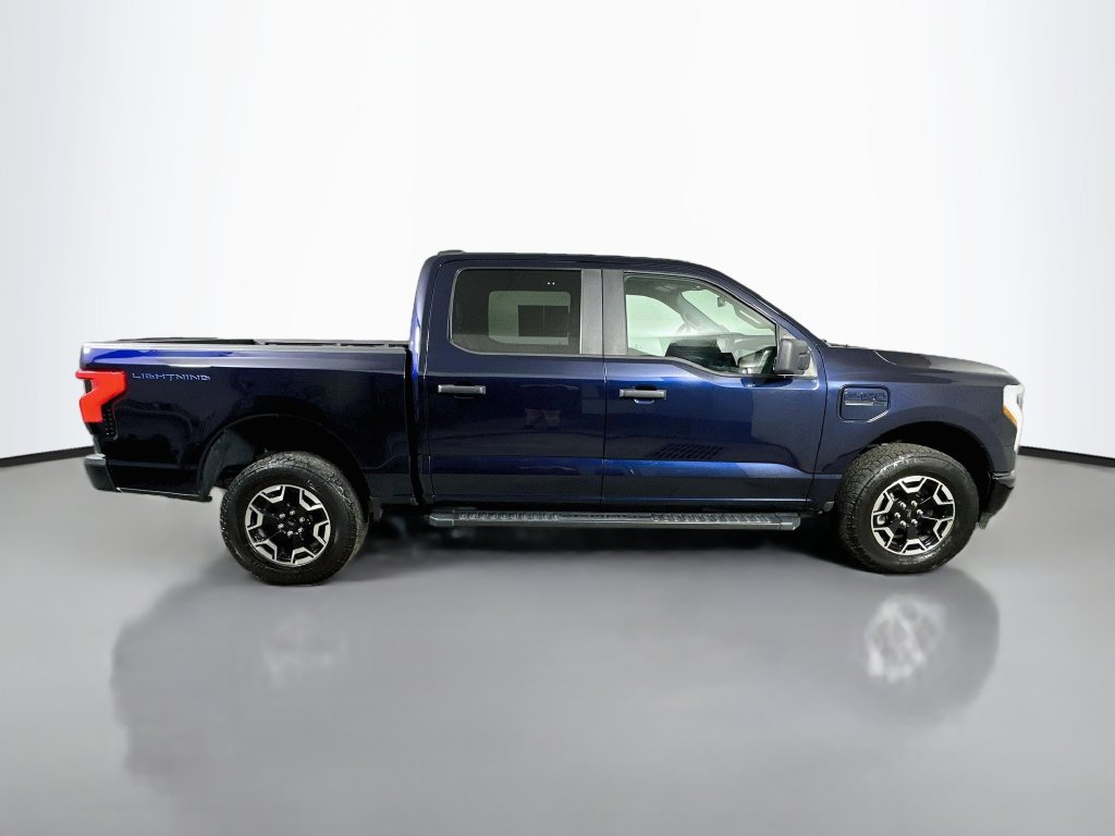 Used 2022 Ford F150 Lightning Pro AWD/4WD image 7