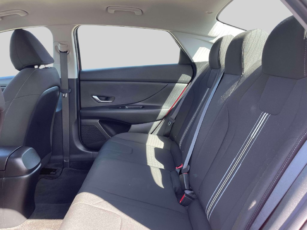 Certified 2023 Hyundai Elantra SEL FWD image 12