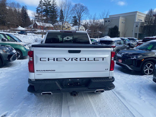 Used 2021 Chevrolet Silverado 1500 LT Trail Boss w/ Convenience Package II image 5