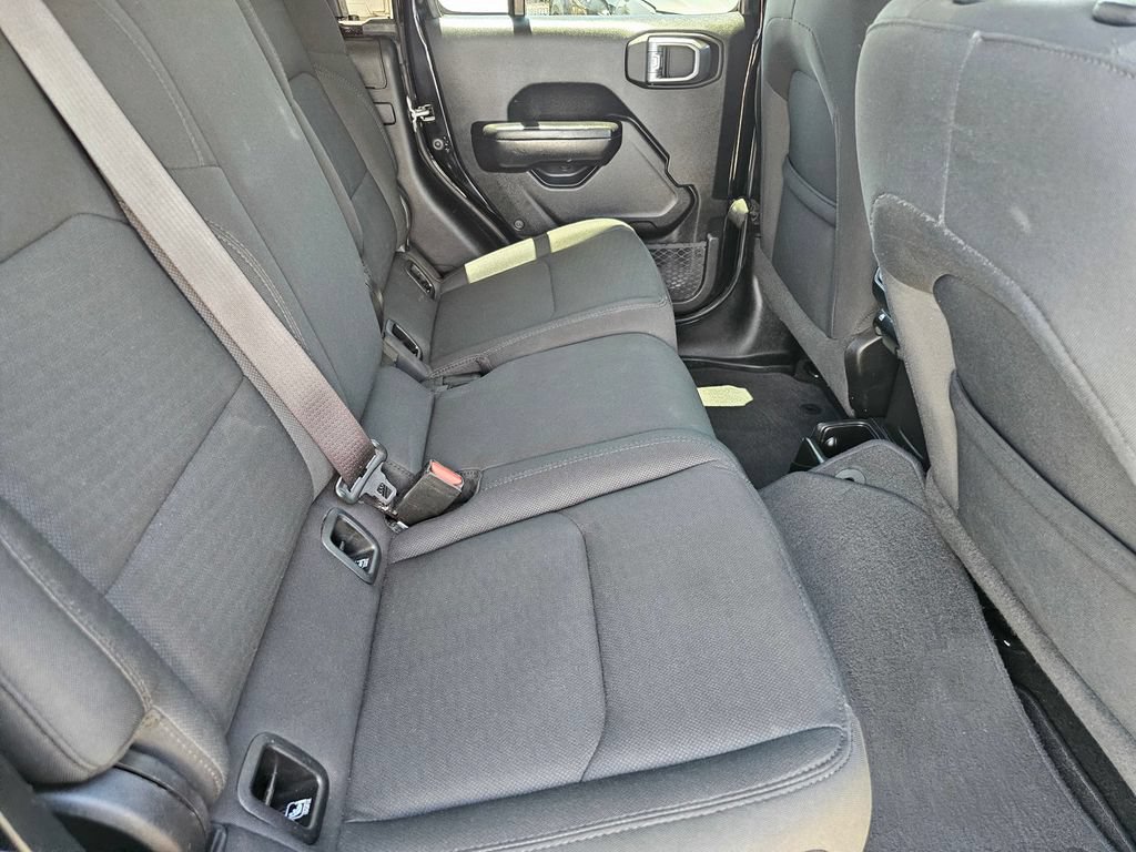 Used 2021 Jeep Gladiator Sport AWD/4WD image 15