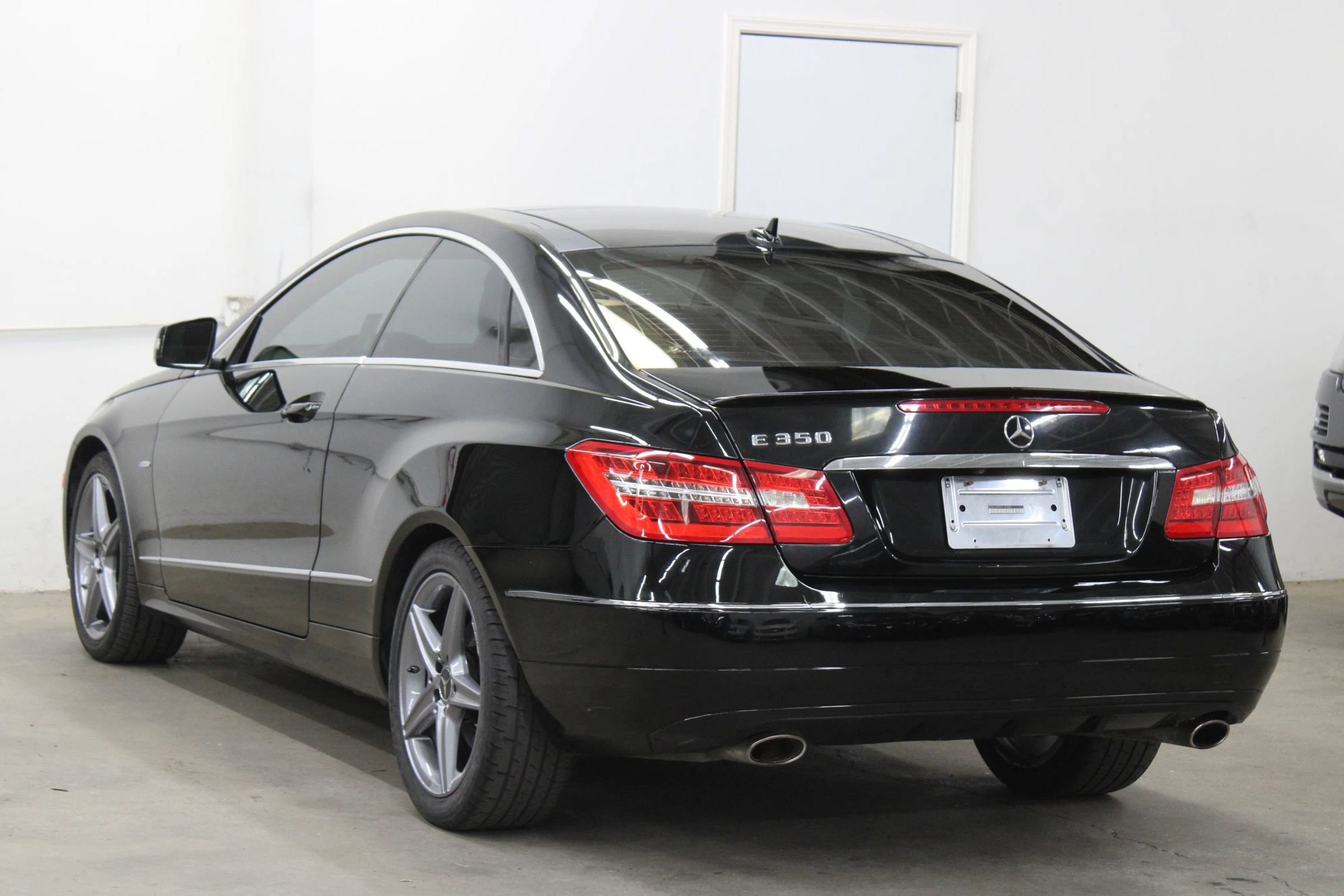 Used 2012 Mercedes-Benz E 350 Coupe image 4