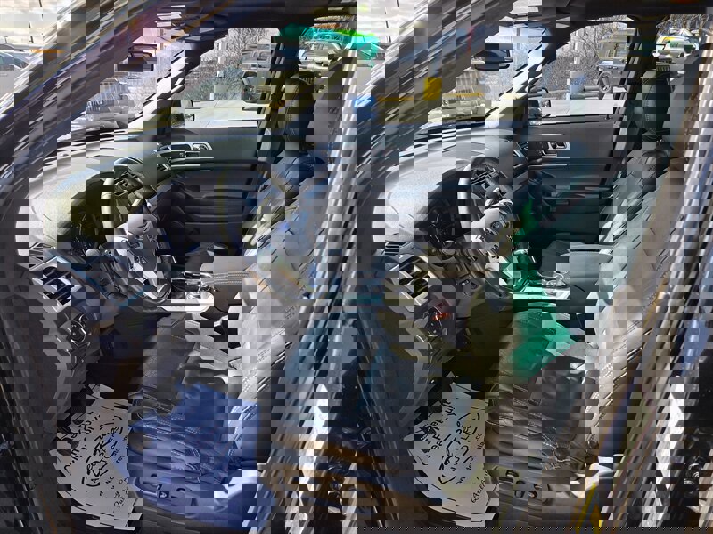 Used 2015 Ford Explorer Sport image 10