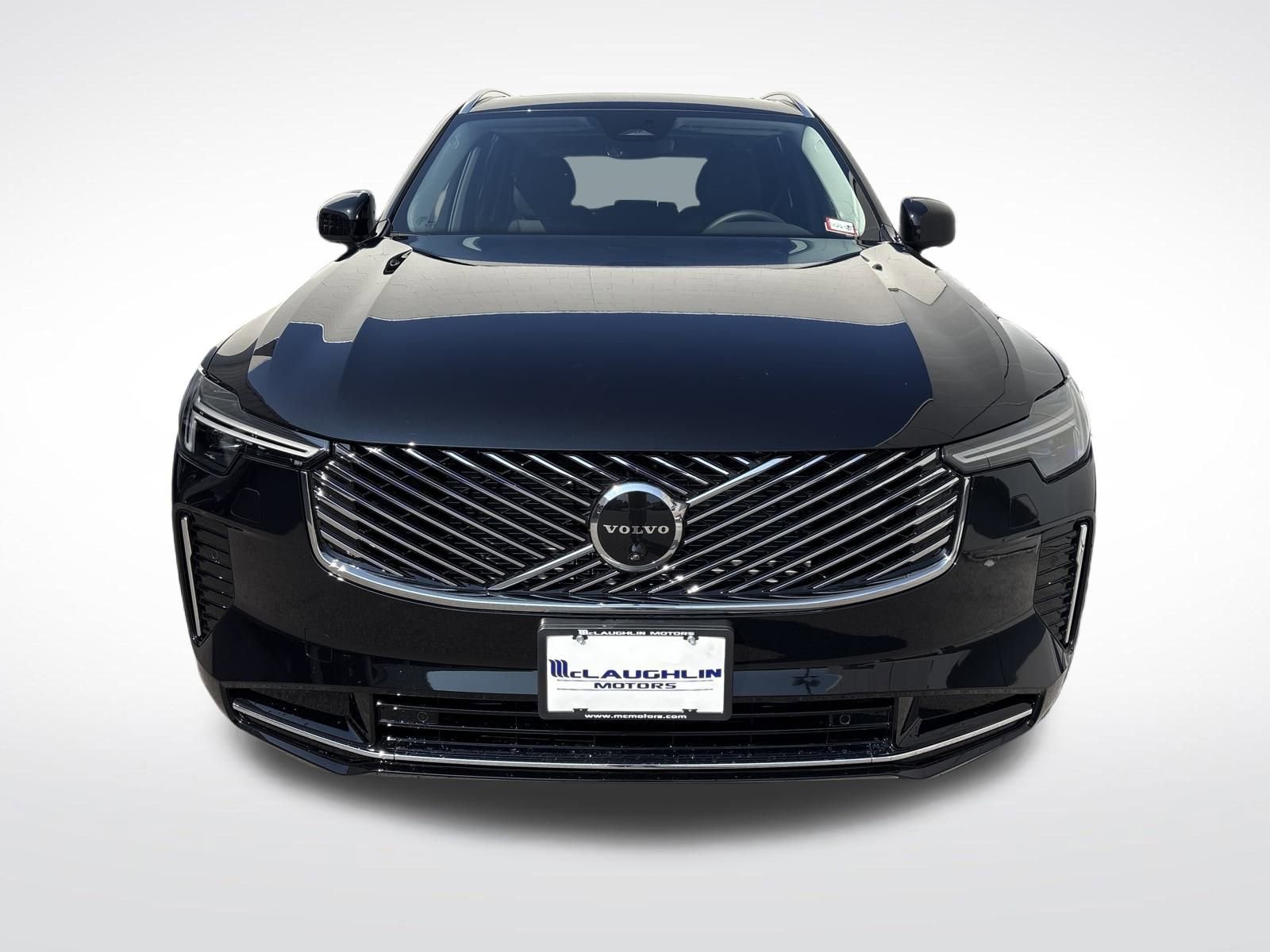 New 2026 Volvo XC90 B6 Plus w/ Protection Package Premier image 7