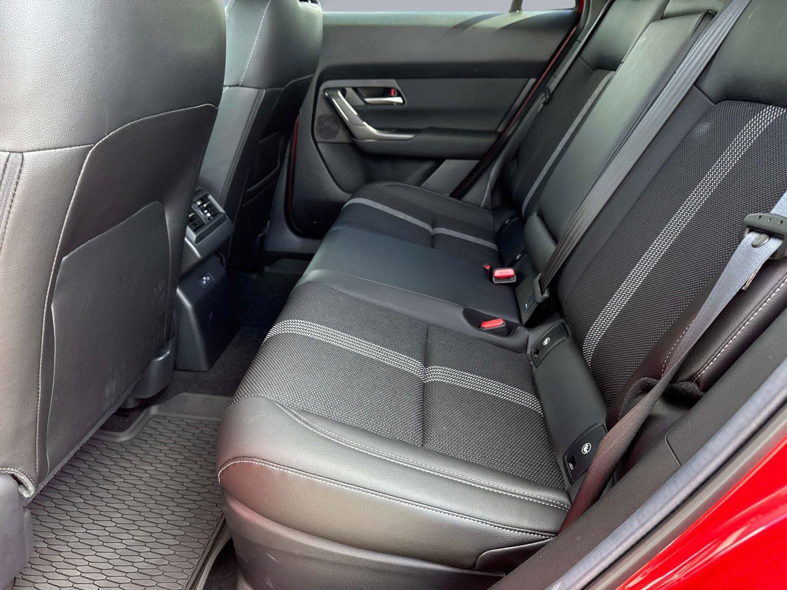 Certified 2025 MAZDA CX-50 2.5 Hybrid w/ Weather Package AWD/4WD image 14