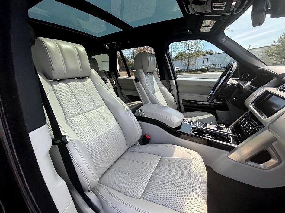 Used 2016 Land Rover Range Rover Supercharged image 27