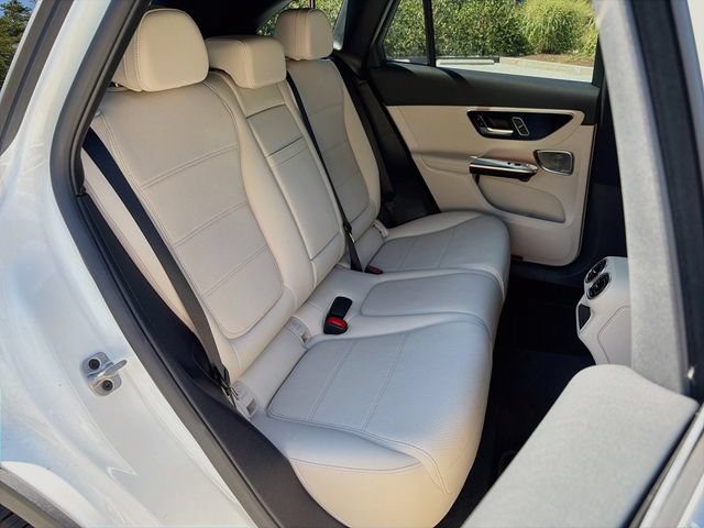 Certified 2026 Mercedes-Benz GLC 300 4MATIC image 27