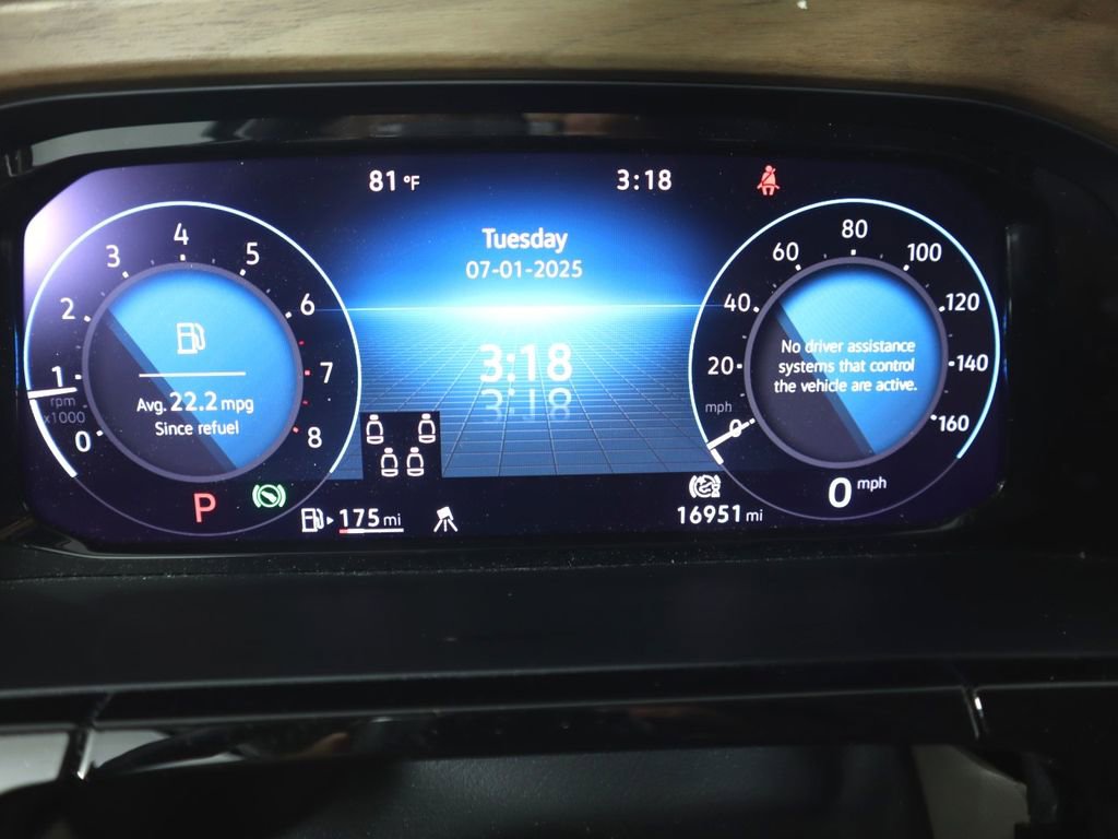 Used 2024 Volkswagen Atlas SE image 11