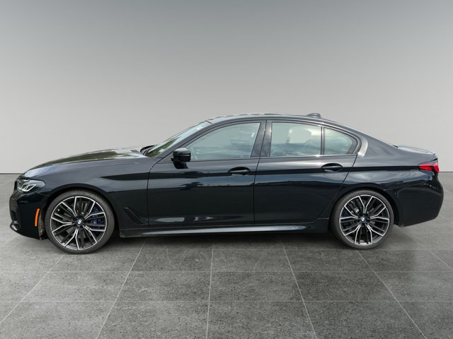 Used 2021 BMW M550i xDrive w/ Dynamic Handling Package AWD/4WD image 2