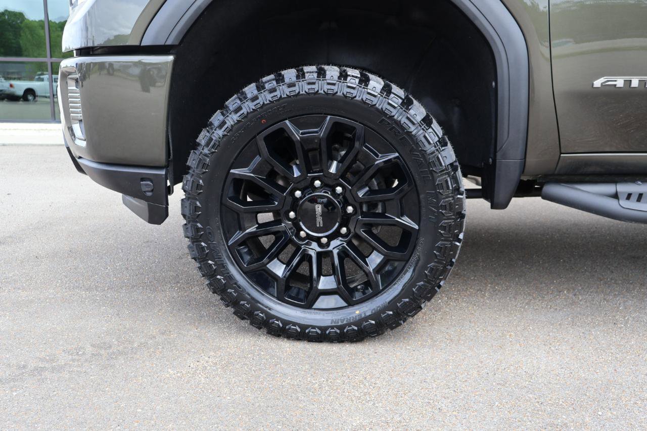 Used 2023 GMC Sierra 2500 AT4 image 14