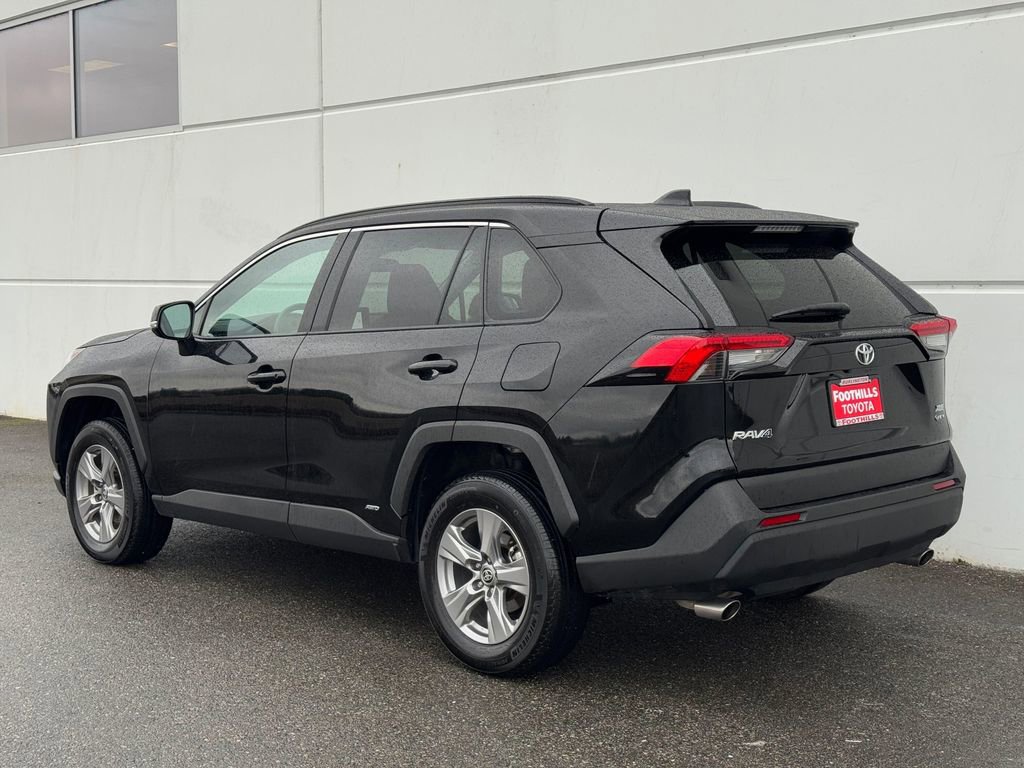 Certified 2025 Toyota RAV4 XLE image 5