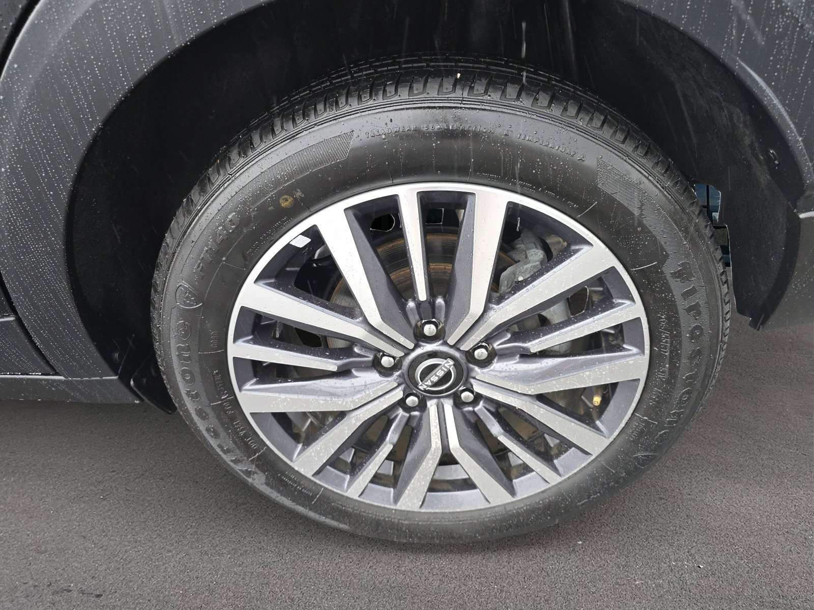 Used 2024 Nissan Kicks SV image 23