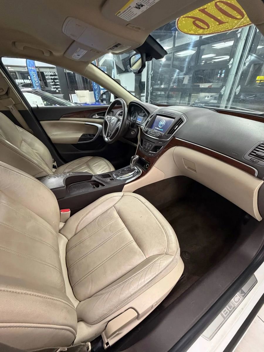 Used 2016 Buick Regal Sedan 4D FWD image 9