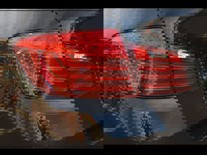 Used 2016 BMW 550i Sedan image 48