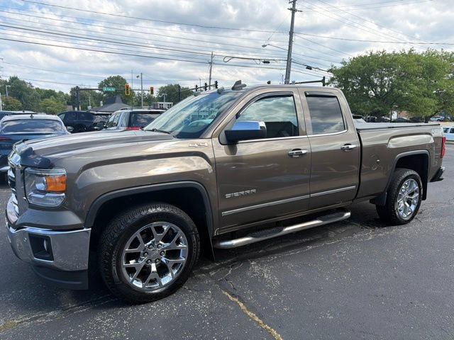 Used 2015 GMC Sierra 1500 SLT w/ SLT Preferred Package AWD/4WD image 3