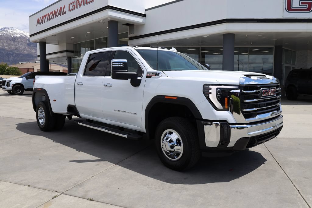 New 2026 GMC Sierra 3500 SLT w/ SLT Convenience Package AWD/4WD image 8