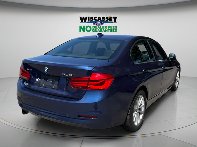 Used 2017 BMW 320i xDrive Sedan AWD/4WD image 28