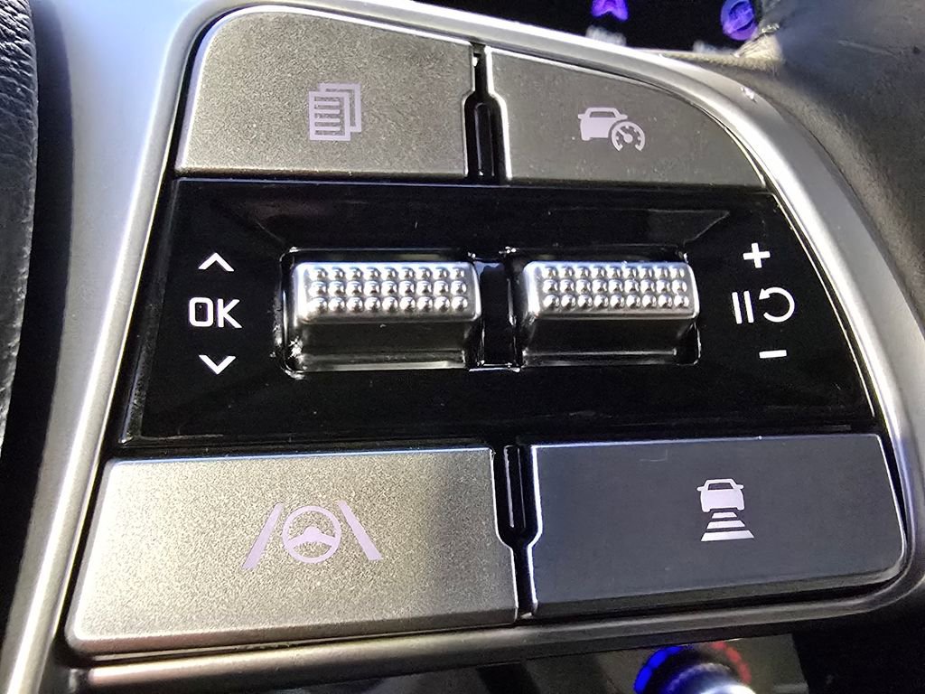 New 2025 Kia Telluride S image 32