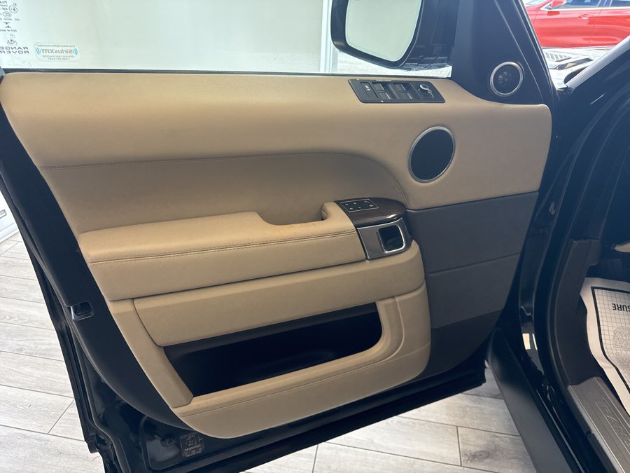 Used 2017 Land Rover Range Rover Sport HSE AWD/4WD image 13