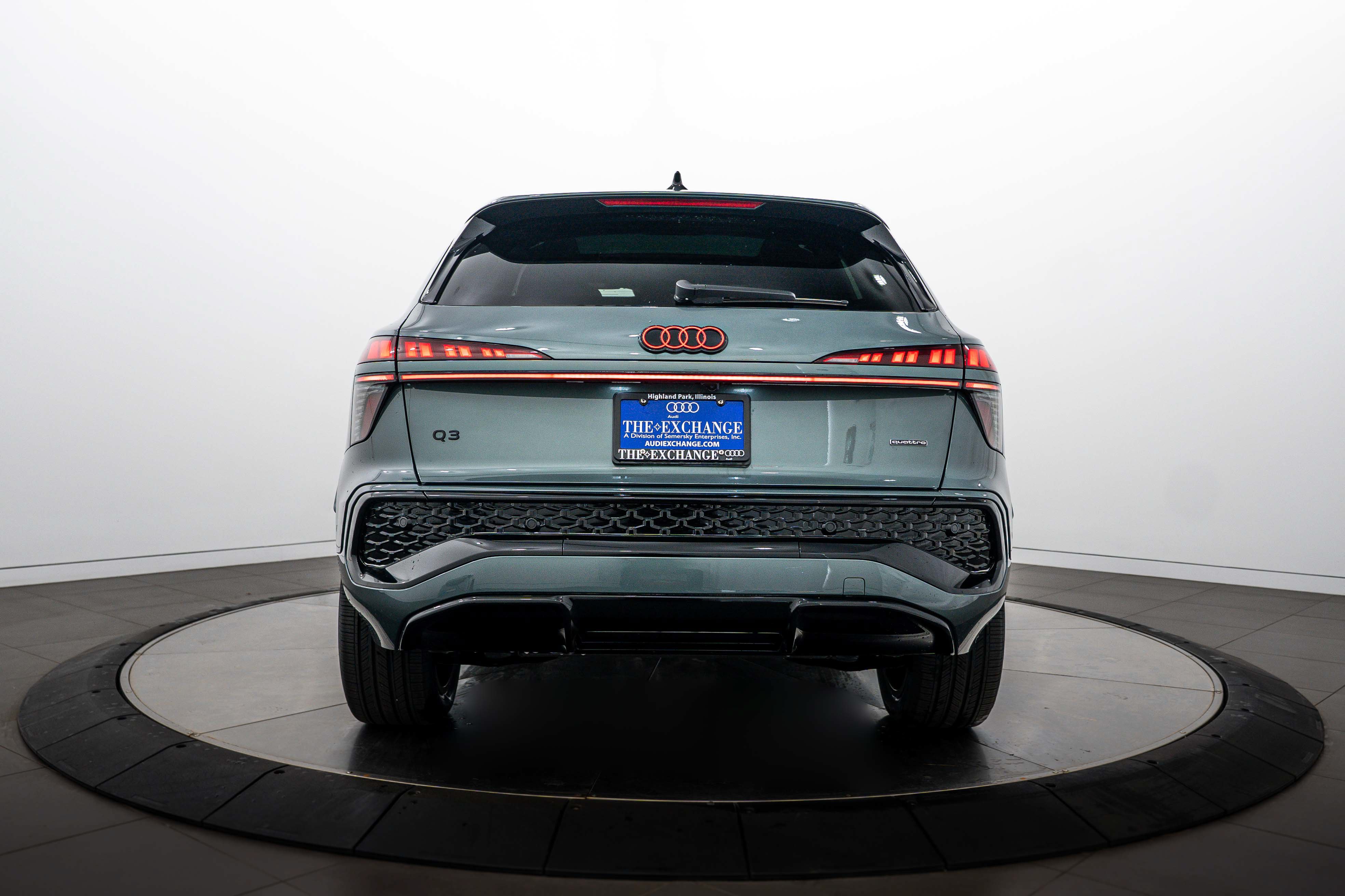 New 2026 Audi Q3 quattro 2.0T AWD/4WD image 20
