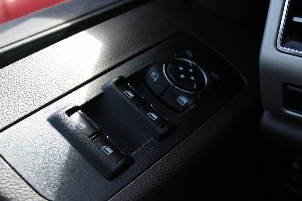 Used 2017 Ford F150 King Ranch w/ Equipment Group 601A Luxury image 30