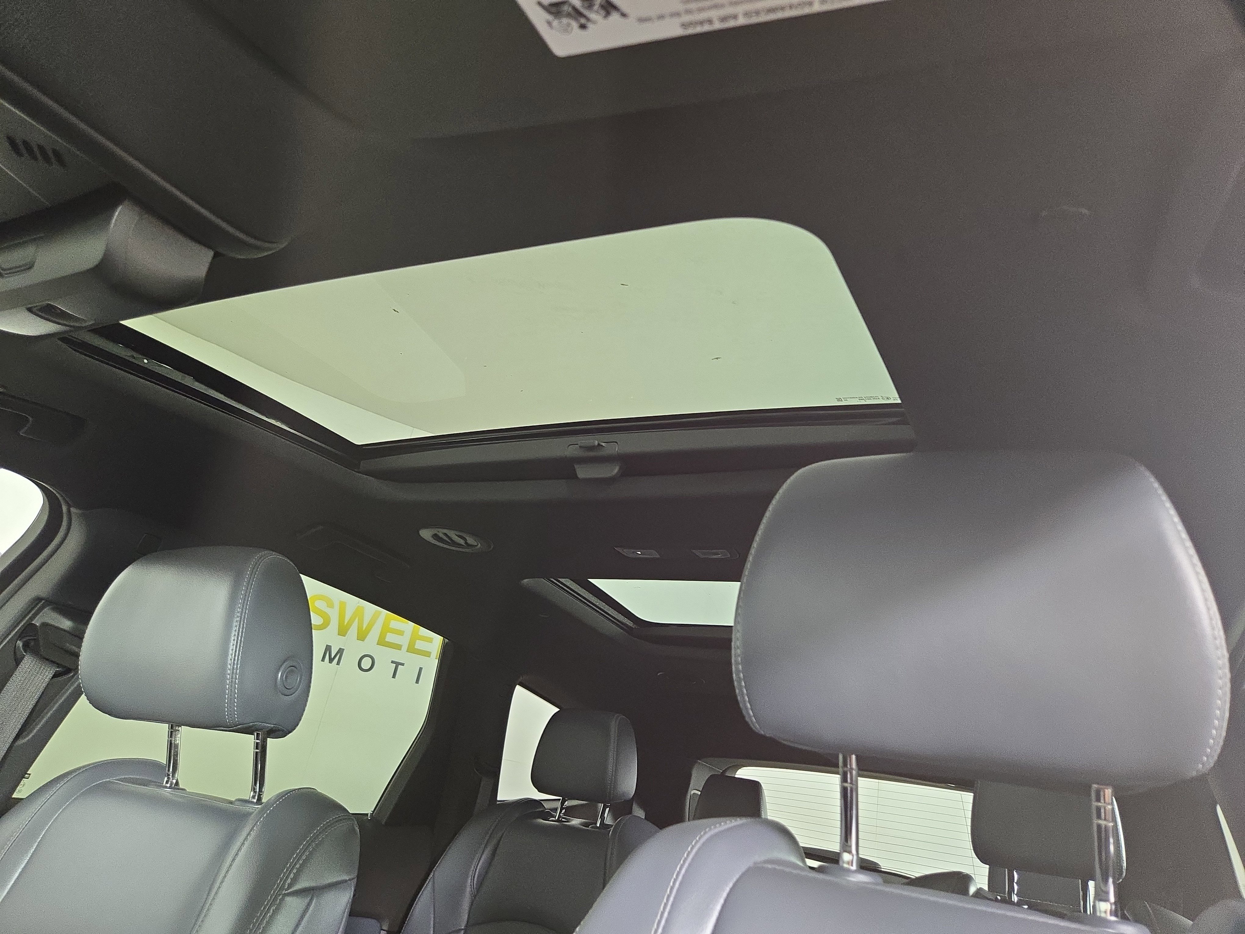 Certified 2023 Buick Enclave Essence image 24