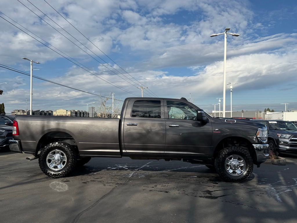 Used 2024 RAM 3500 Tradesman w/ Chrome Appearance Group image 6