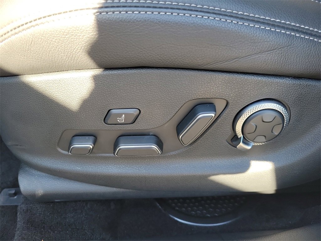 Used 2024 Genesis GV70 3.5T Sport image 24