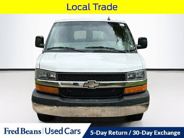 Used 2016 Chevrolet Express 3500 LT w/ LT Preferred Equipment Group RWD image 2