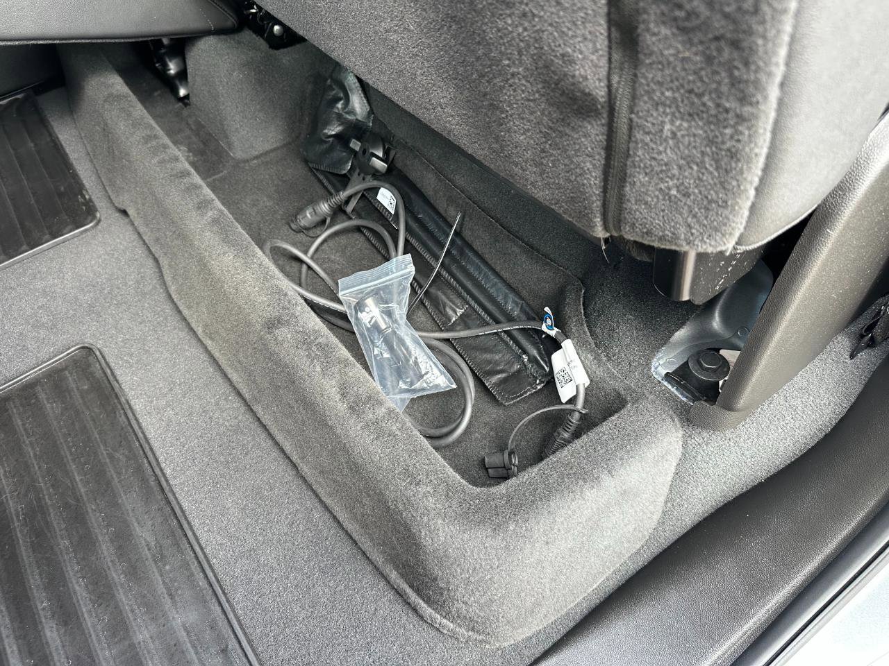 Used 2025 GMC Sierra 1500 SLT w/ SLT Premium Package image 18