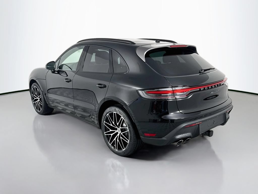 New 2026 Porsche Macan AWD/4WD image 3