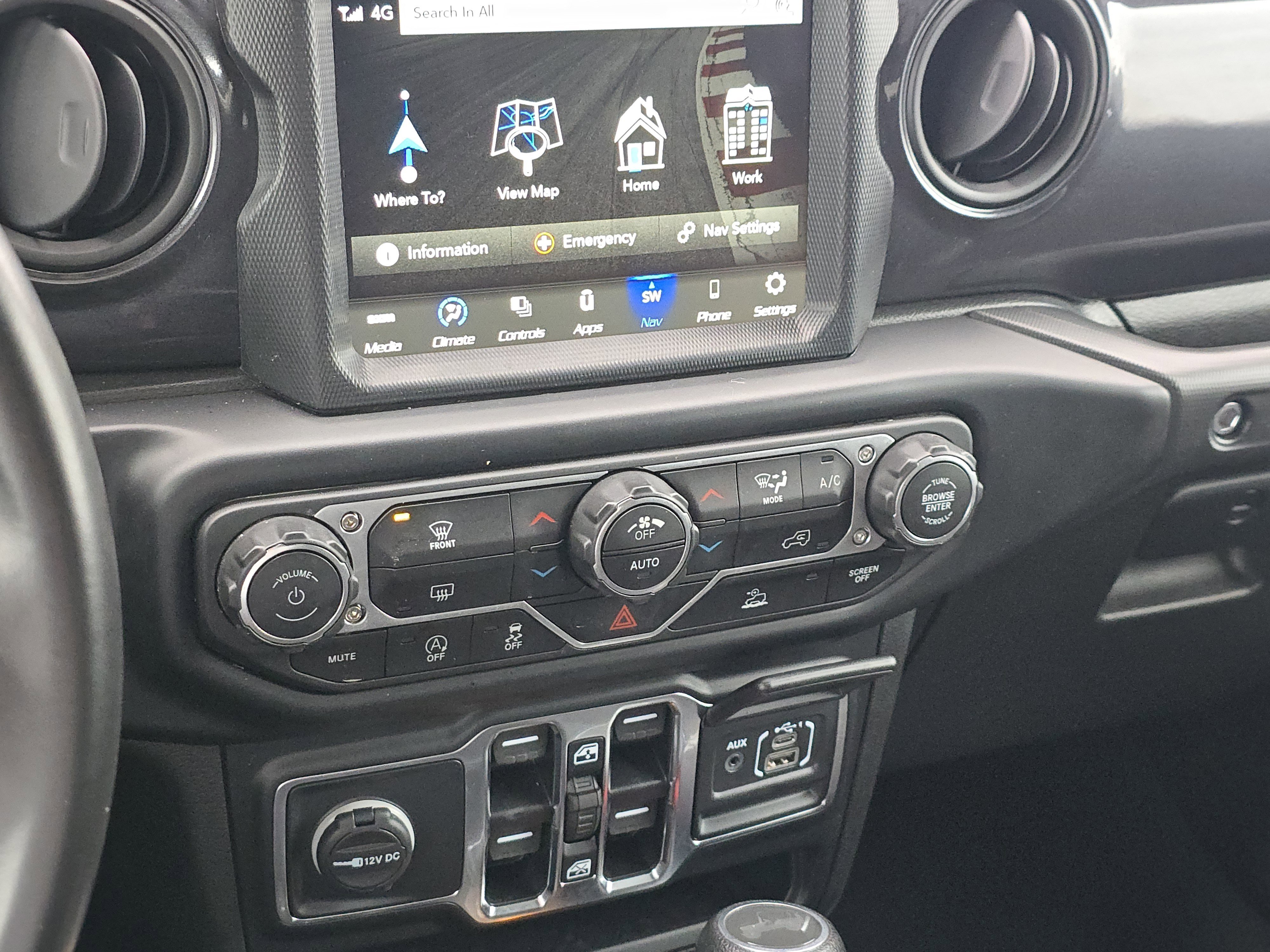 Used 2022 Jeep Wrangler Unlimited Sport image 30