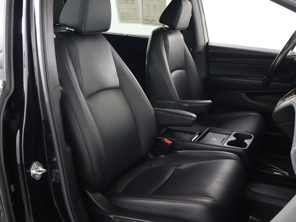 Used 2025 Honda Odyssey Sport-L image 31