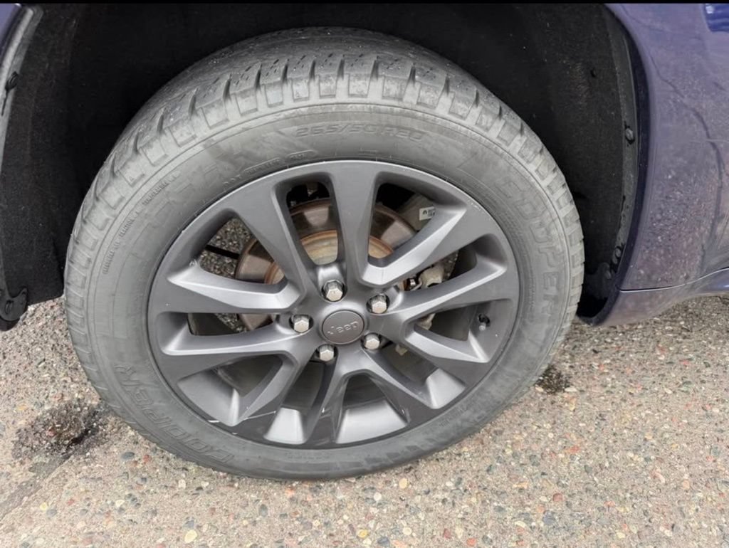 Used 2018 Jeep Grand Cherokee High Altitude AWD/4WD image 9