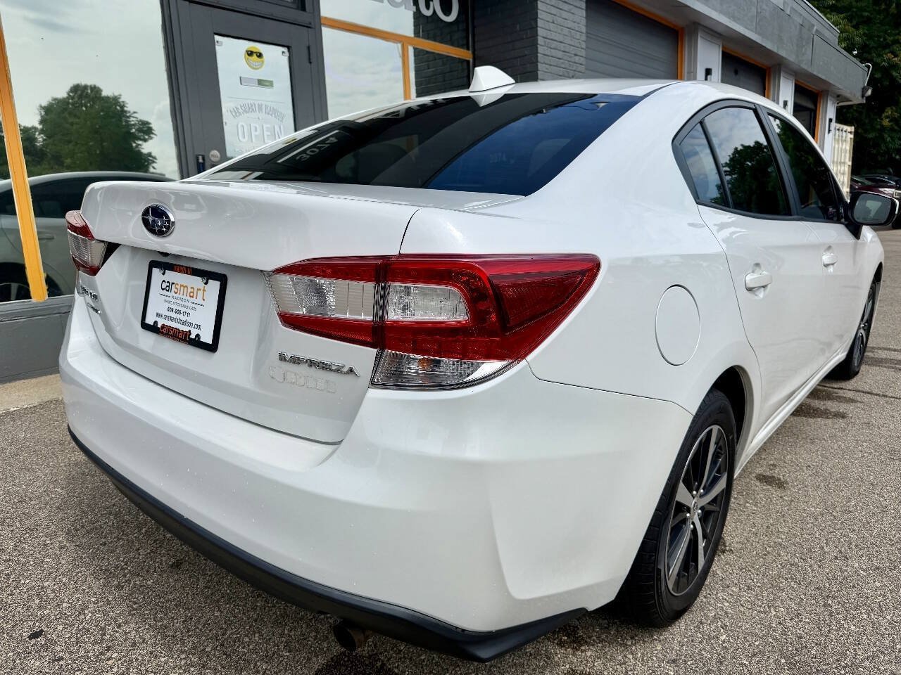 Used 2019 Subaru Impreza 2.0i Premium w/ Eyesight & BSD/Rcta & SRF AWD/4WD image 10