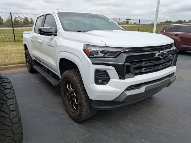 Used 2023 Chevrolet Colorado Z71 w/ Z71 Convenience Package 2 image 2