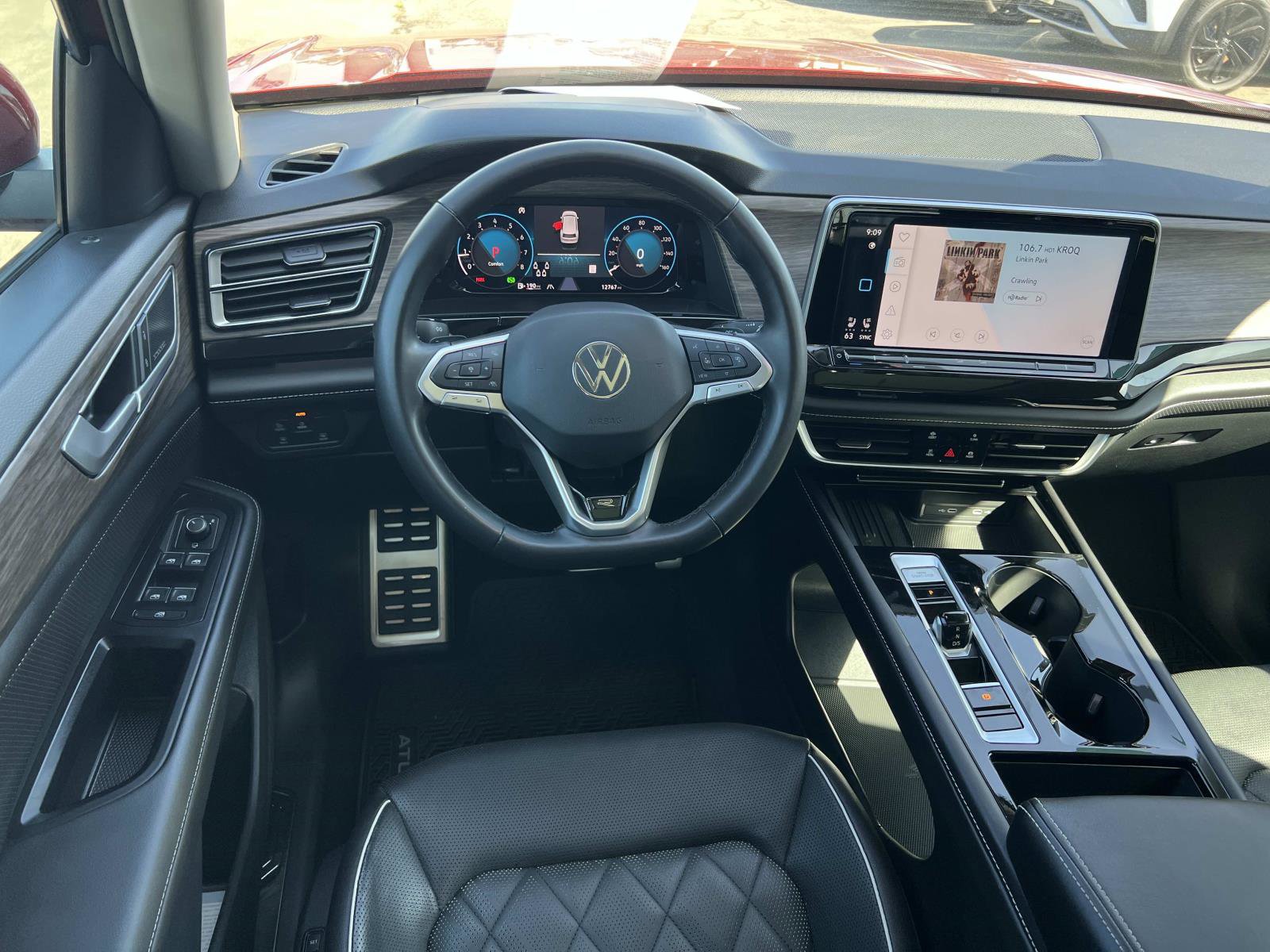 Certified 2025 Volkswagen Atlas SEL Premium R-Line AWD/4WD image 7