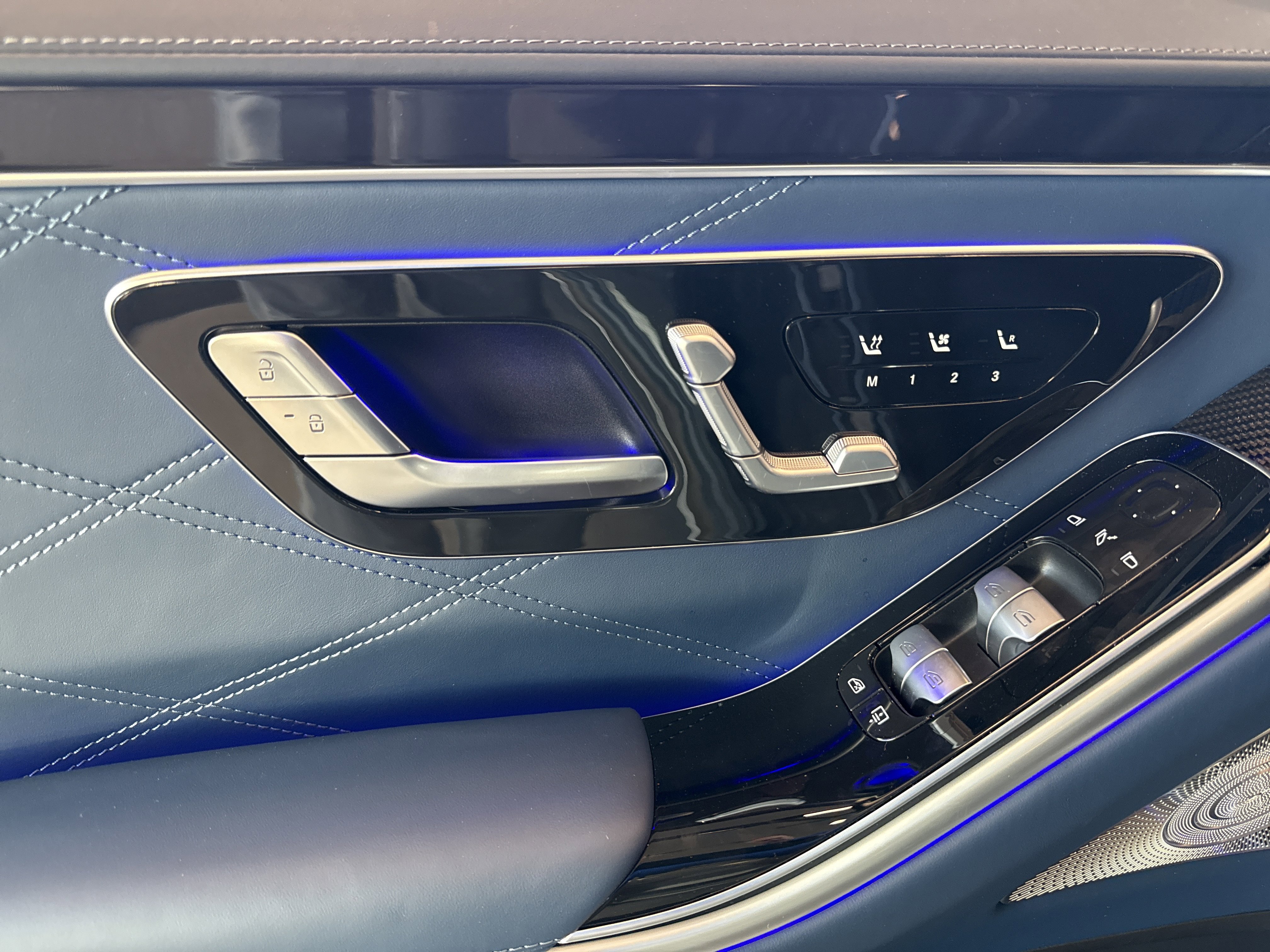 New 2026 Mercedes-Benz S 63 AMG S image 18