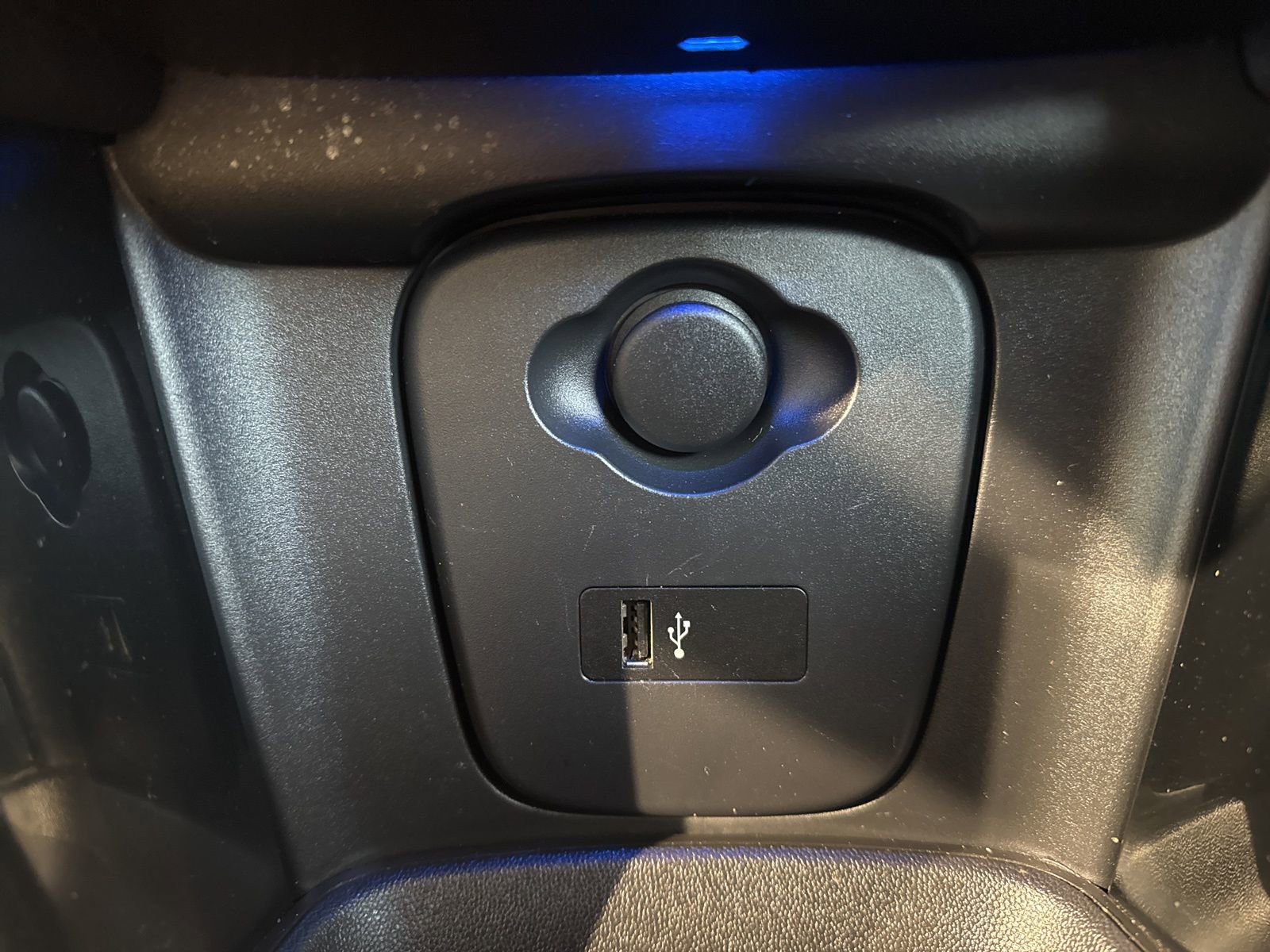 Used 2019 MINI Cooper S w/ Signature Upholstery Package image 25