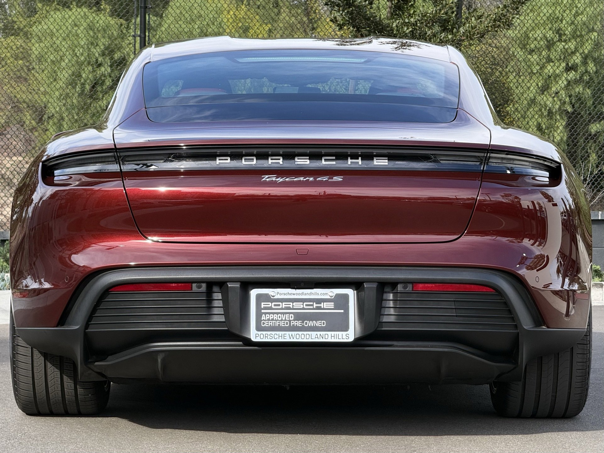 Certified 2022 Porsche Taycan 4S image 6