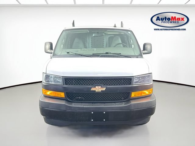 Used 2022 Chevrolet Express 2500 w/ Driver Convenience Package RWD image 6