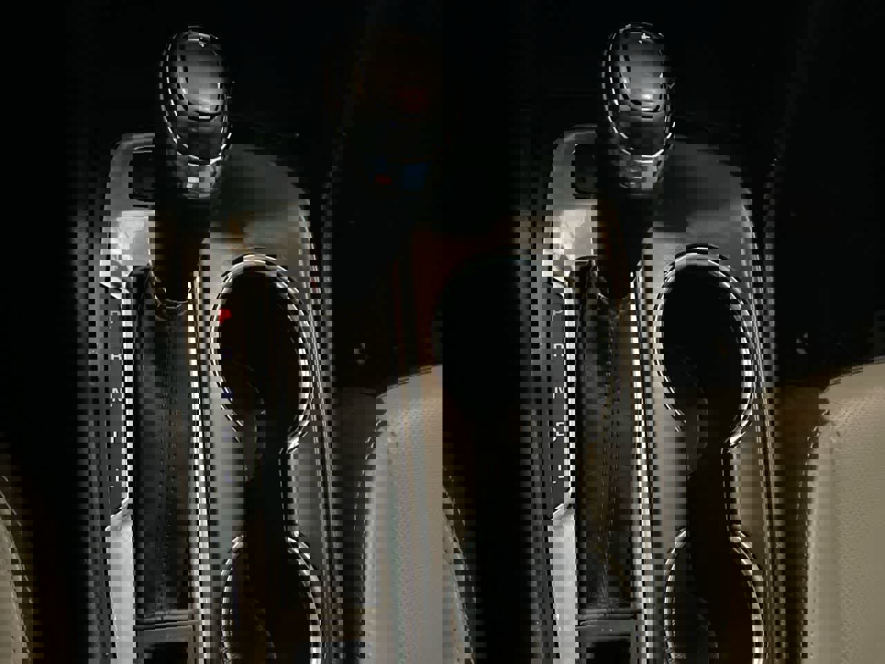 Used 2018 Chevrolet Equinox Premier image 20