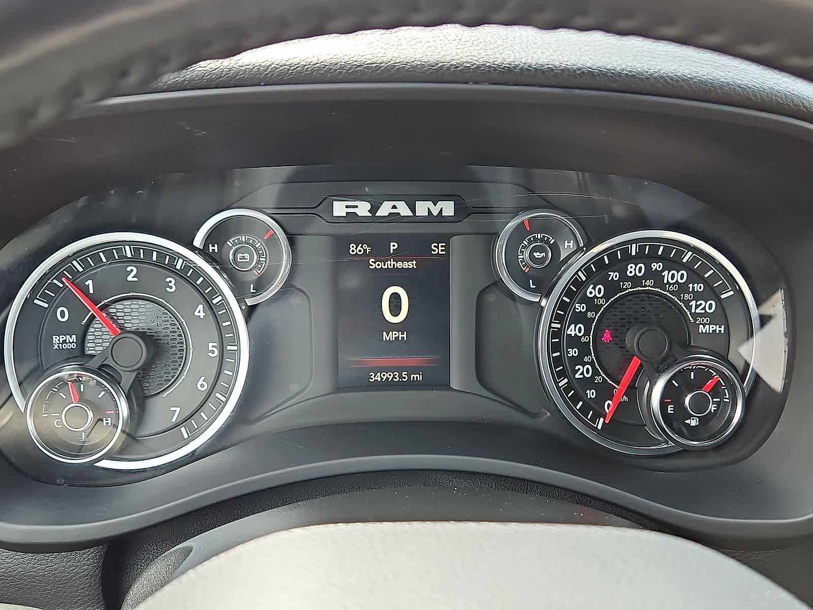 Used 2024 RAM 2500 Big Horn w/ Bed Utility Group AWD/4WD image 17